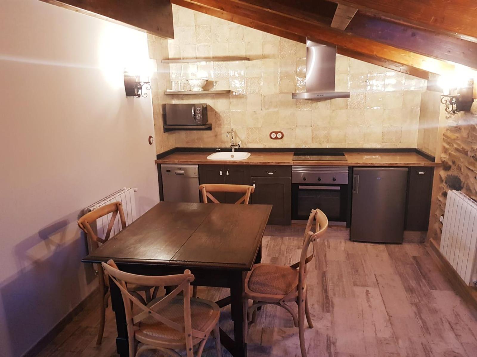 Apartamentos Rurales Casa Carmen Pola de Allande Rom bilde
