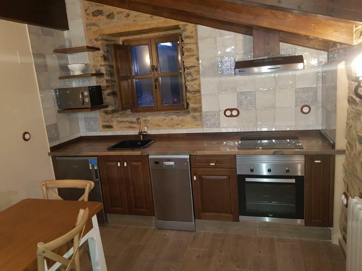Apartamentos Rurales Casa Carmen Pola de Allande Eksteriør bilde