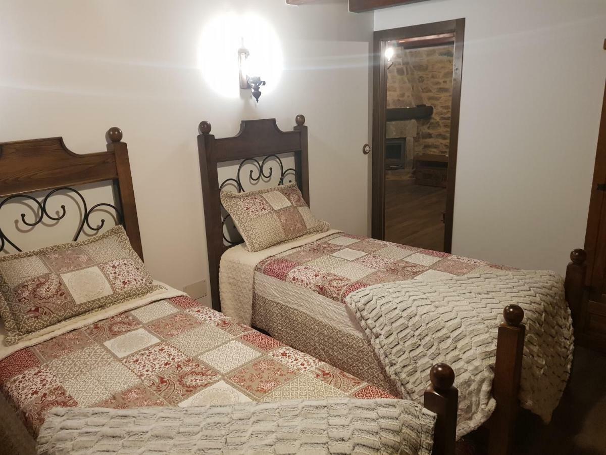Apartamentos Rurales Casa Carmen Pola de Allande Eksteriør bilde
