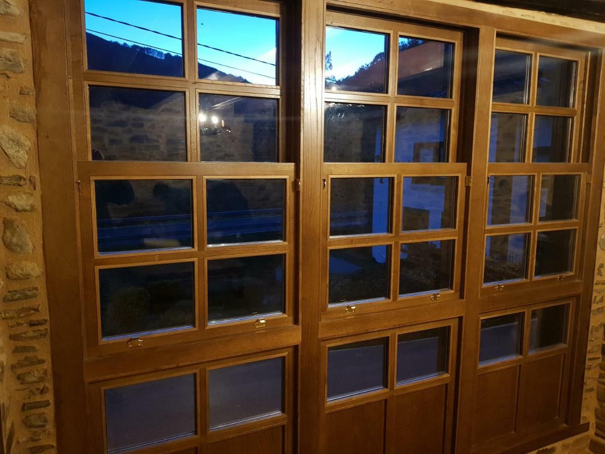 Apartamentos Rurales Casa Carmen Pola de Allande Eksteriør bilde